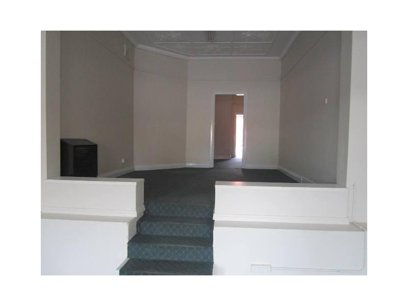 119b Bentinck St, Bathurst NSW 2795