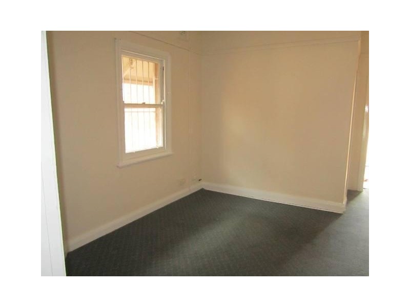 119b Bentinck St, Bathurst NSW 2795