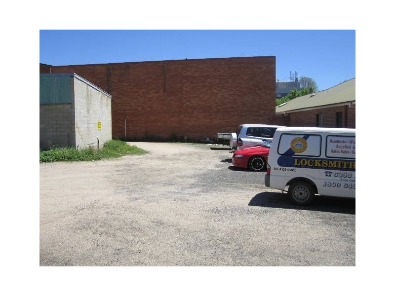 119b Bentinck St, Bathurst NSW 2795