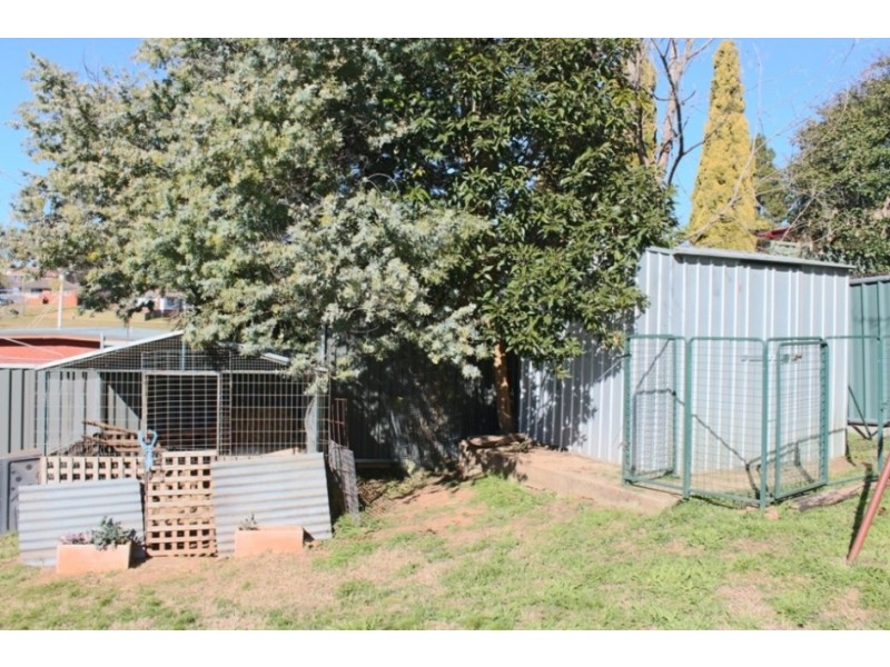 8 McKell Street, West Bathurst NSW 2795