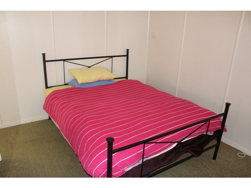 11 Daly Street, Bathurst NSW 2795