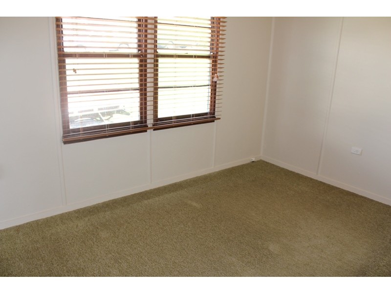 11 Daly Street, Bathurst NSW 2795