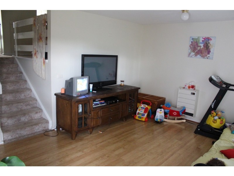 2 Middlemiss Place, West Bathurst NSW 2795