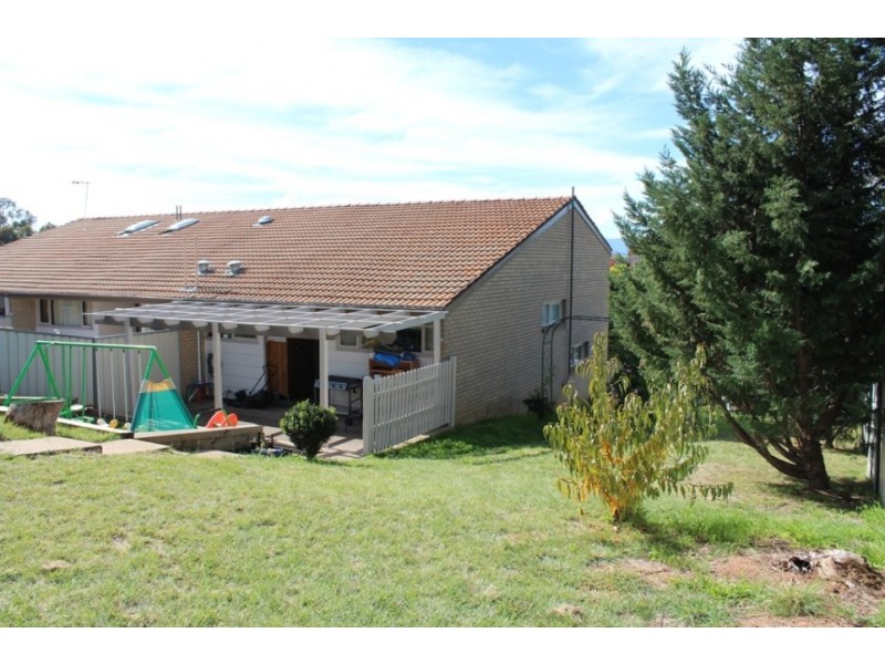 2 Middlemiss Place, West Bathurst NSW 2795