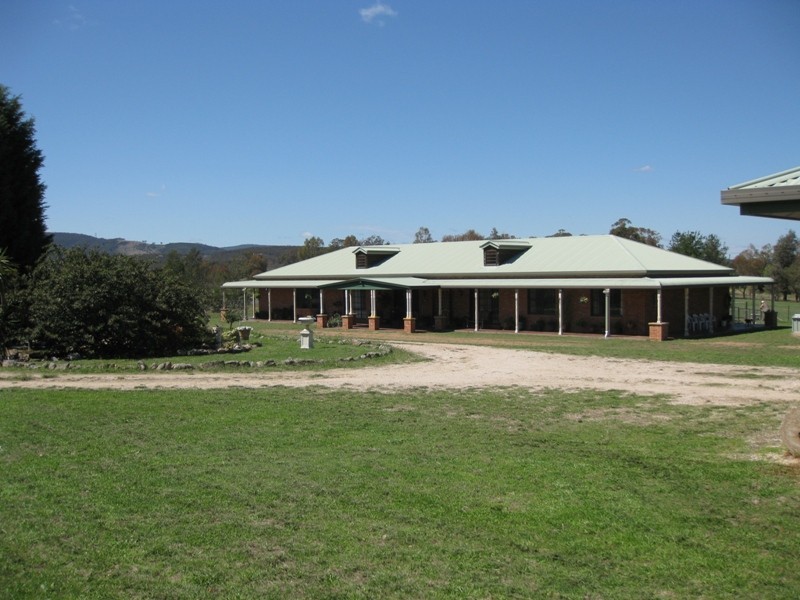145 Mersing Road, Glanmire NSW 2795