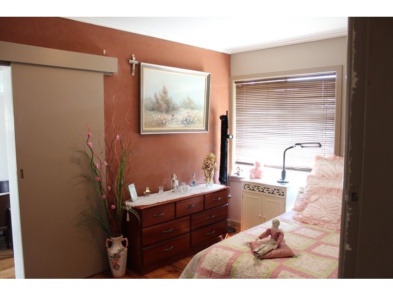 35 Orange Road, Blayney NSW 2799