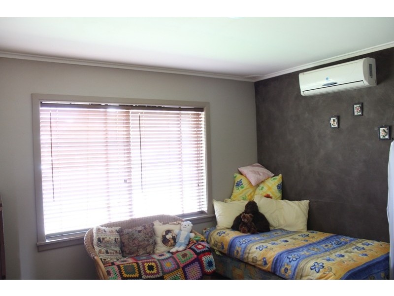 35 Orange Road, Blayney NSW 2799