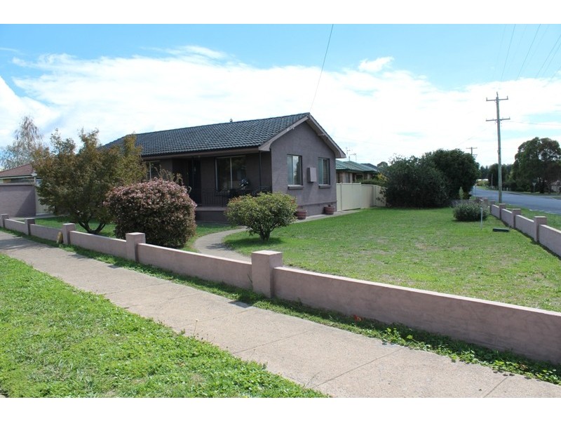 35 Orange Road, Blayney NSW 2799