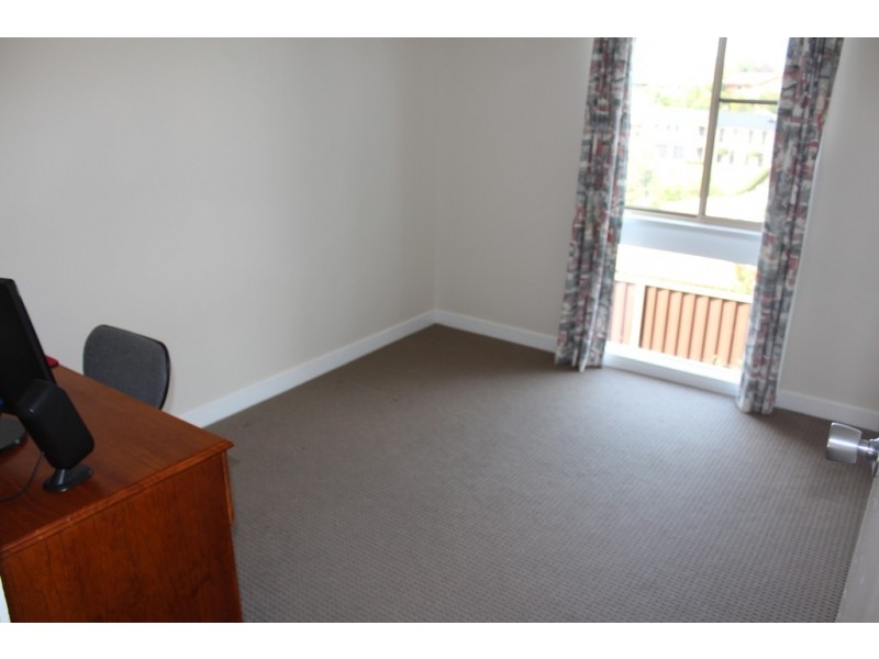 15 Rutherford Place, Bathurst NSW 2795