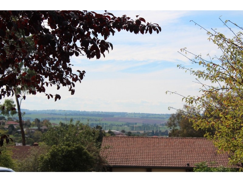 15 Rutherford Place, Bathurst NSW 2795