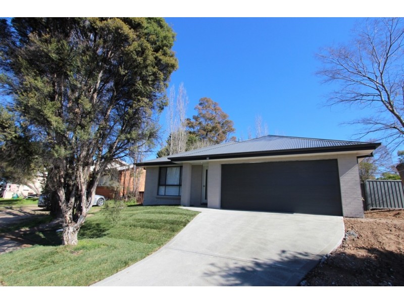 20 Tyndall Street, Kelso NSW 2795