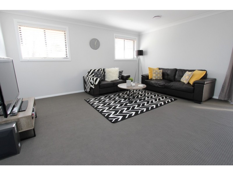 20 Tyndall Street, Kelso NSW 2795