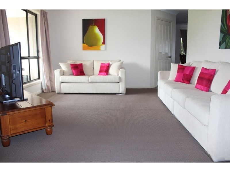 25 Marriot Avenue, Kelso NSW 2795