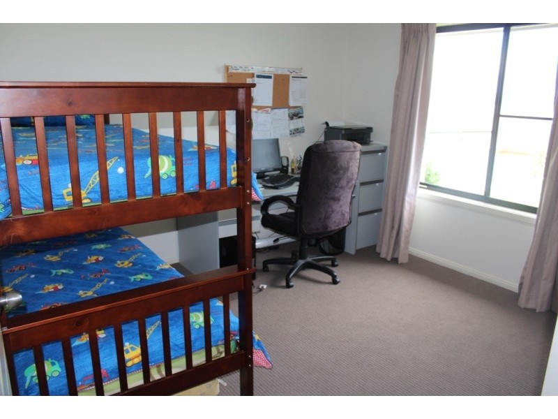 25 Marriot Avenue, Kelso NSW 2795