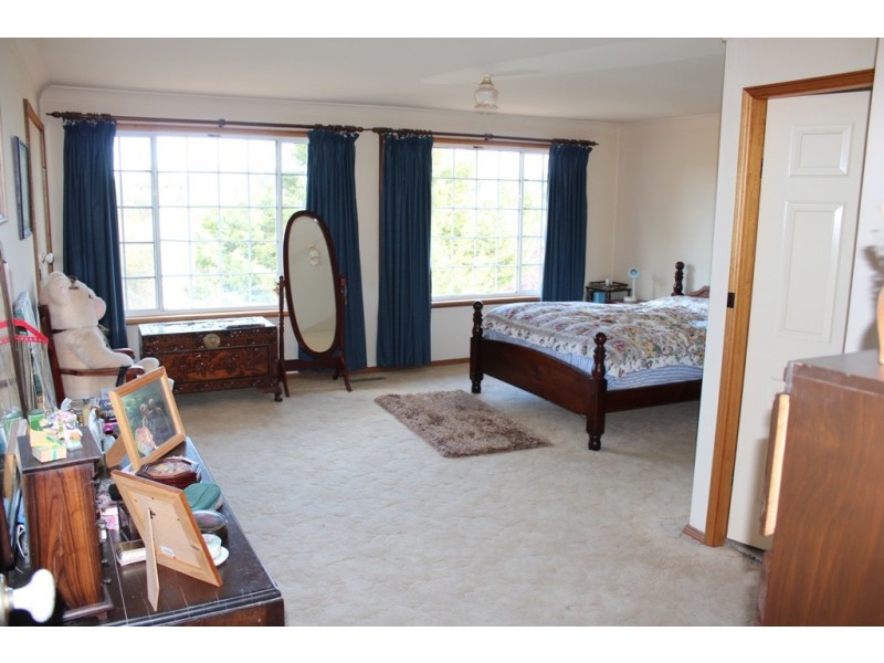 15 Cousins Place, Windradyne NSW 2795