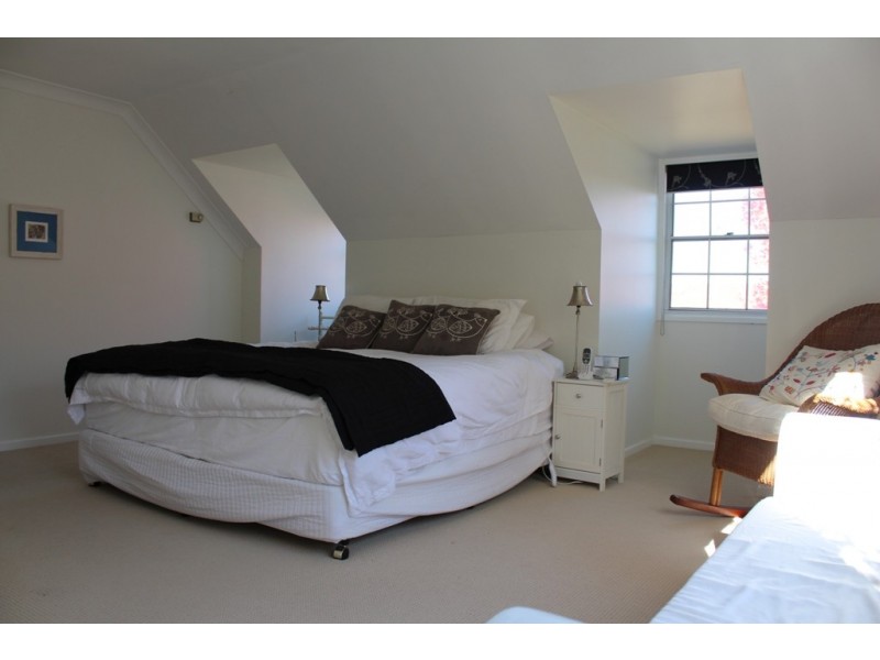 293 Lambert Street, Bathurst NSW 2795