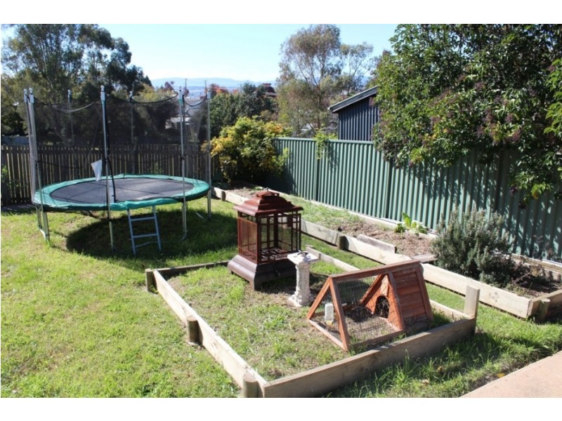 293 Lambert Street, Bathurst NSW 2795