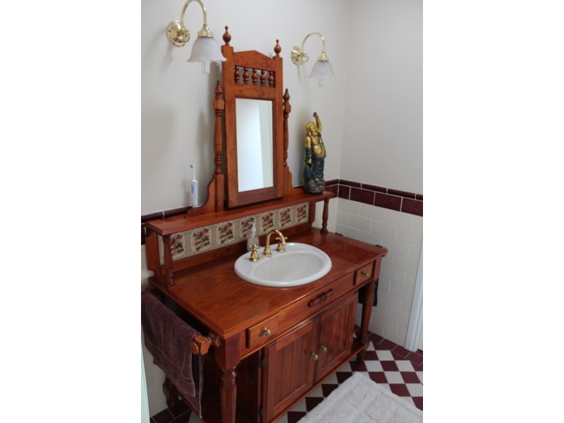 9 Lorimer Street, Llanarth NSW 2795