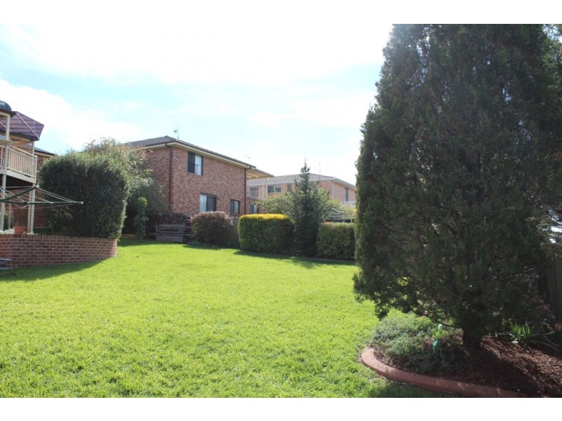 9 Lorimer Street, Llanarth NSW 2795