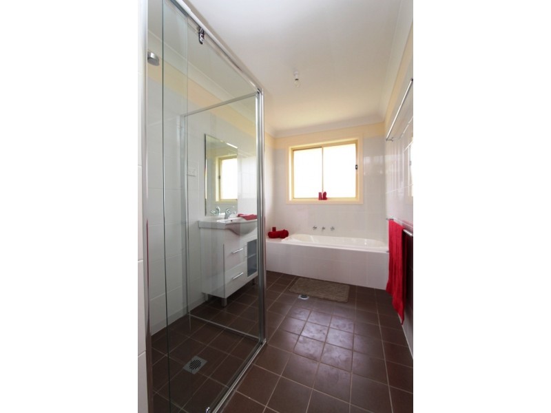 1 French Smith Place, Kelso NSW 2795