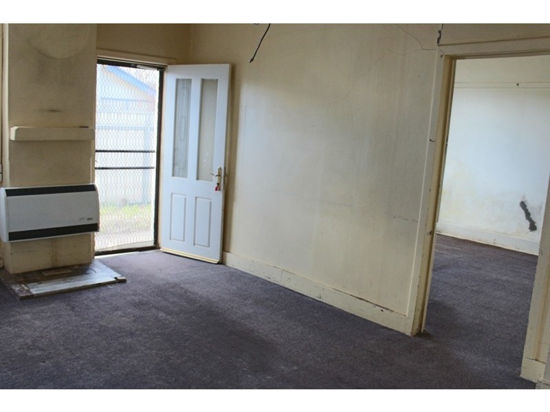 209 Bentinck Street, Bathurst NSW 2795