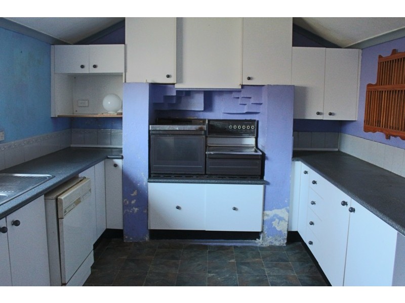 209 Bentinck Street, Bathurst NSW 2795