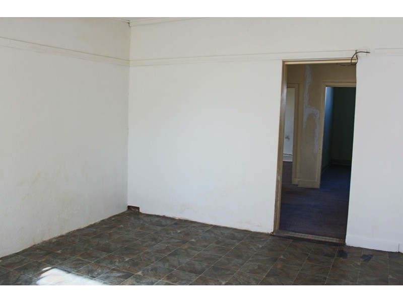 209 Bentinck Street, Bathurst NSW 2795