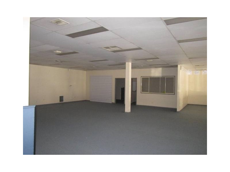 106-108 Russell St, Bathurst NSW 2795