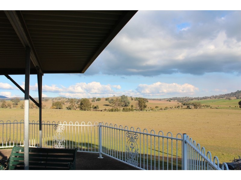 1695 Pymonts Lane, Peel NSW 2795