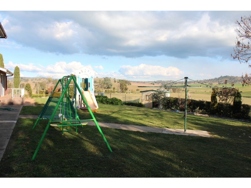 1695 Pymonts Lane, Peel NSW 2795