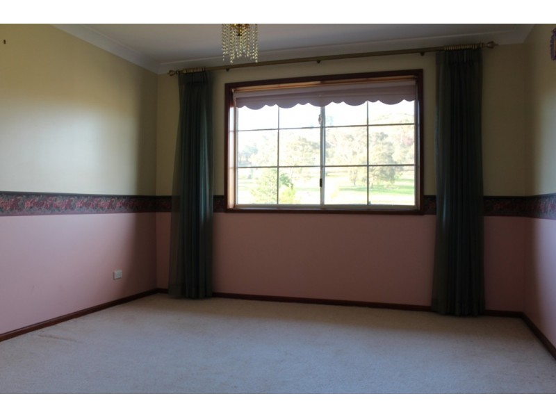 1695 Pymonts Lane, Peel NSW 2795