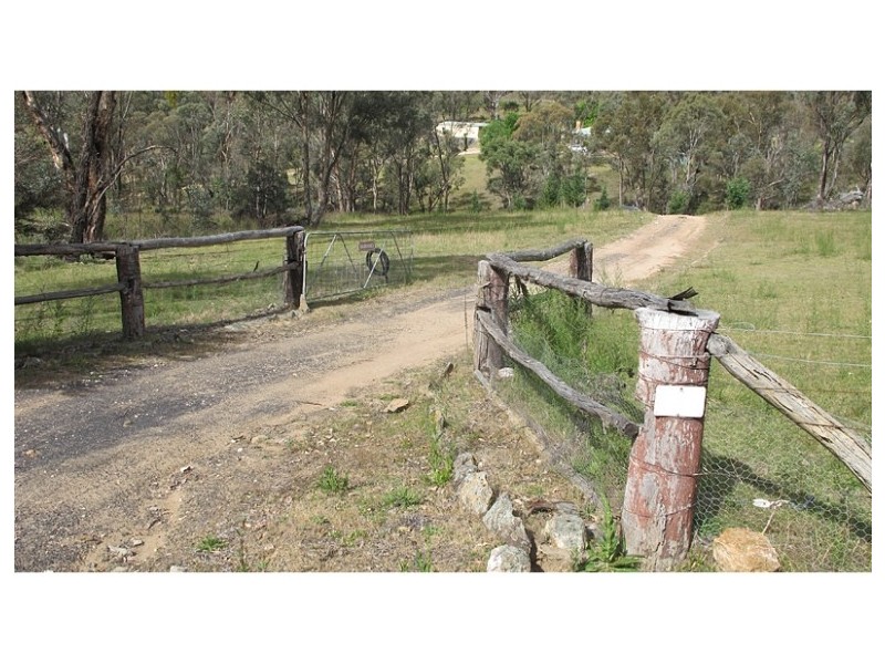 690 The Bridle Track, Bathurst NSW 2795