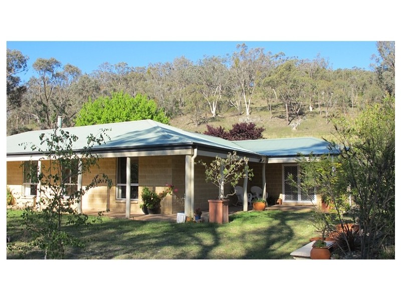 690 The Bridle Track, Bathurst NSW 2795