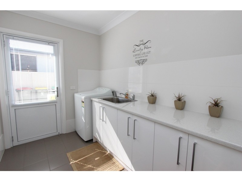 5 Gibsone Drive, Kelso NSW 2795