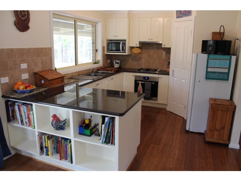 62 Macabees Road, Bathurst NSW 2795