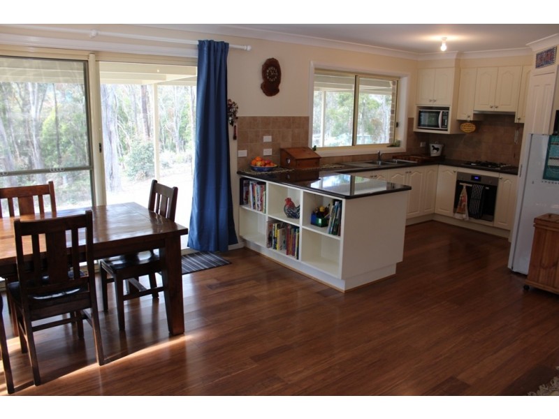 62 Macabees Road, Bathurst NSW 2795