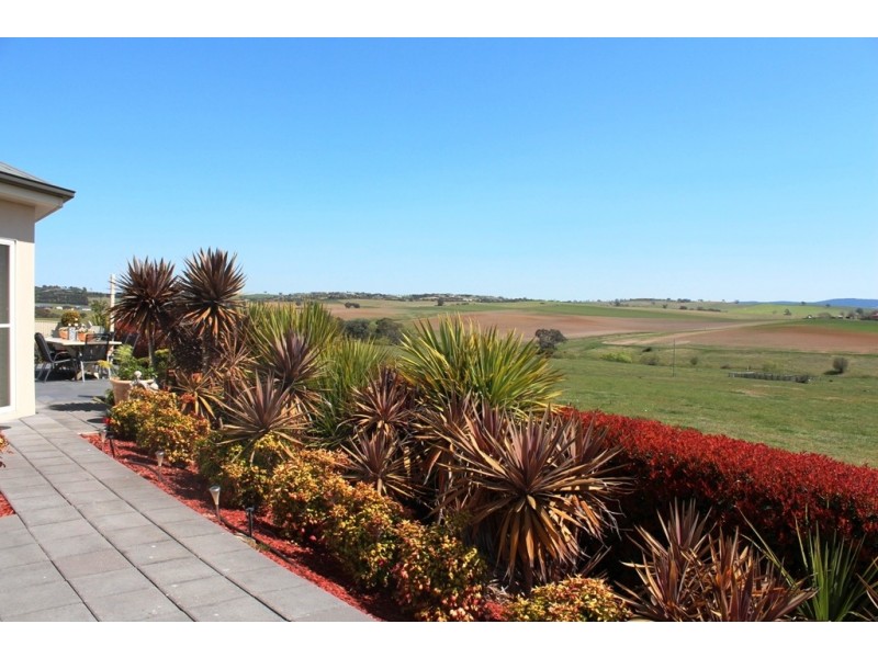 48 Carlyle Avenue, Llanarth NSW 2795