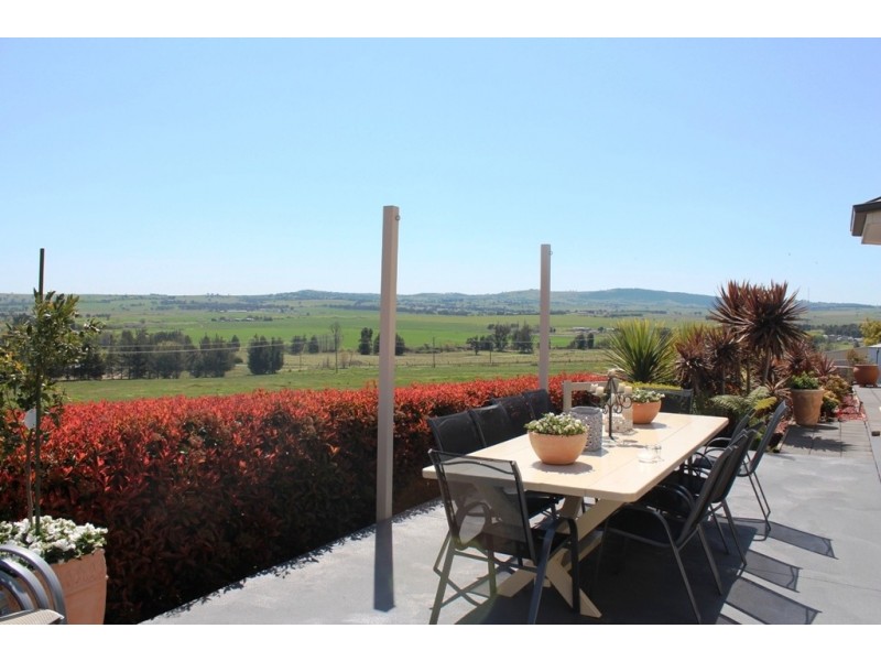 48 Carlyle Avenue, Llanarth NSW 2795