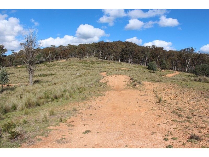 881 Hobbys Yards Road, Bathurst NSW 2795