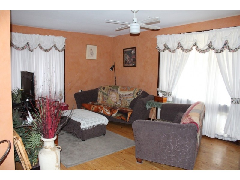 47 Booth Street, West Bathurst NSW 2795