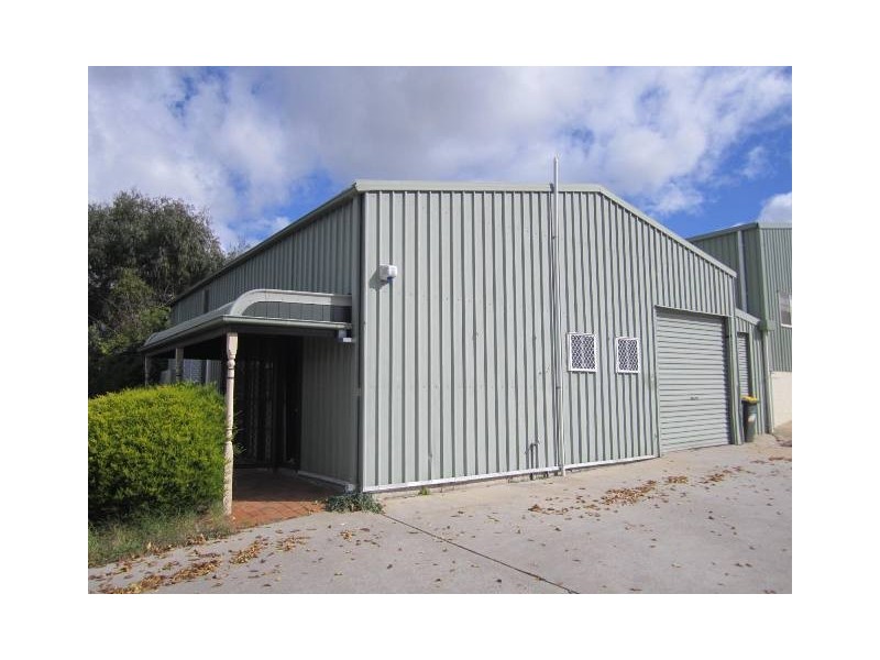9 Bant Street, Bathurst NSW 2795