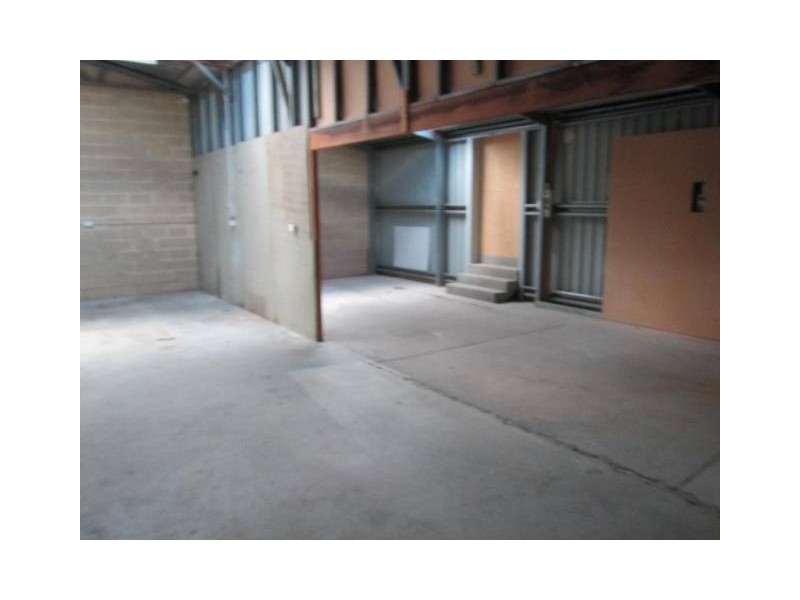 9 Bant Street, Bathurst NSW 2795