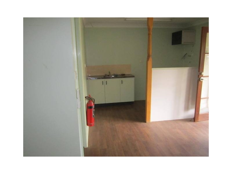 9 Bant Street, Bathurst NSW 2795