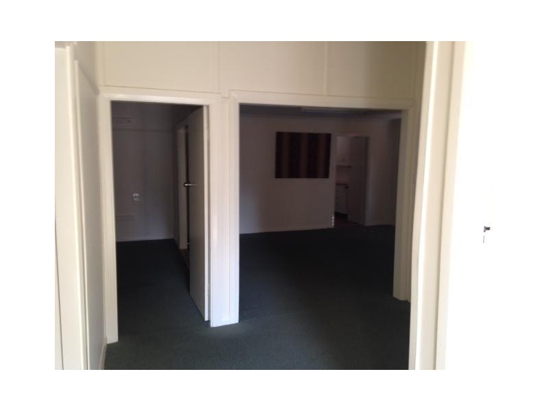 166 Howick Street, Bathurst NSW 2795