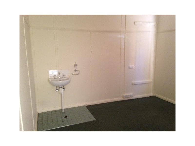 166 Howick Street, Bathurst NSW 2795