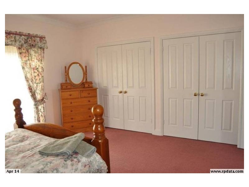 52 Marion Close, Bathurst NSW 2795