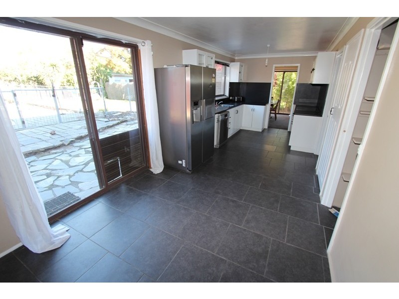 5 Tareena Avenue, Kelso NSW 2795