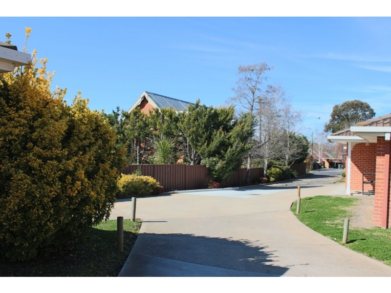 6/161 Seymour Street, Bathurst NSW 2795