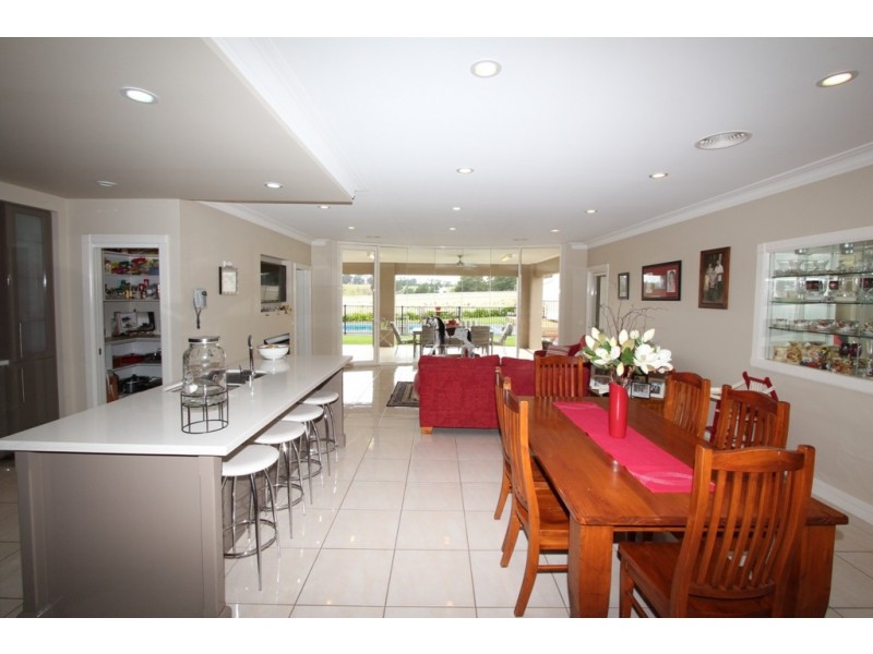21 Tom Close, Kelso NSW 2795