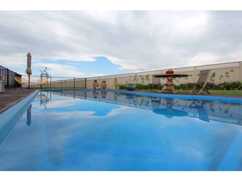 21 Tom Close, Kelso NSW 2795